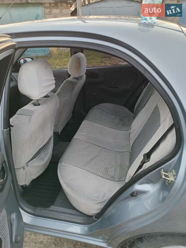 Седан ЗАЗ Lanos 2011 в Харкові