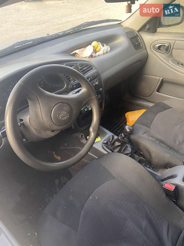 Седан ЗАЗ Lanos 2011 в Кам'янець-Подільському