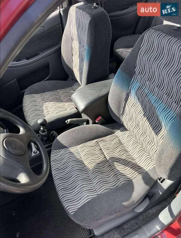 Седан ЗАЗ Lanos 2013 в Житомире