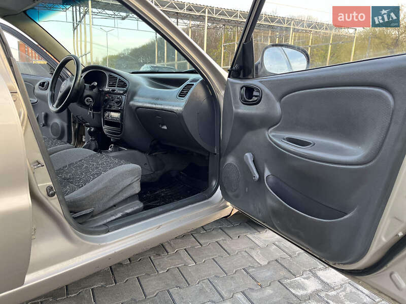 Седан ЗАЗ Lanos 2008 в Кам'янець-Подільському