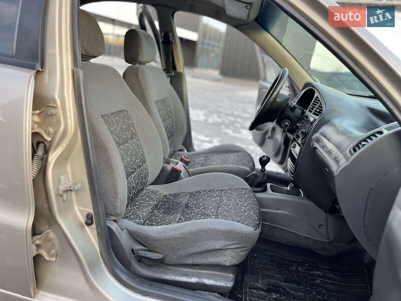 Седан ЗАЗ Lanos 2008 в Кам'янець-Подільському