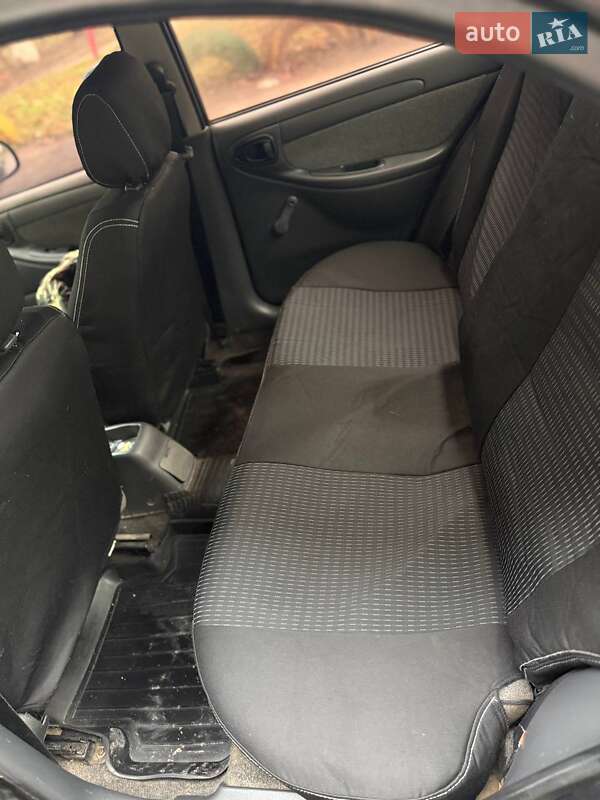 Седан ЗАЗ Lanos 2012 в Староконстантинове