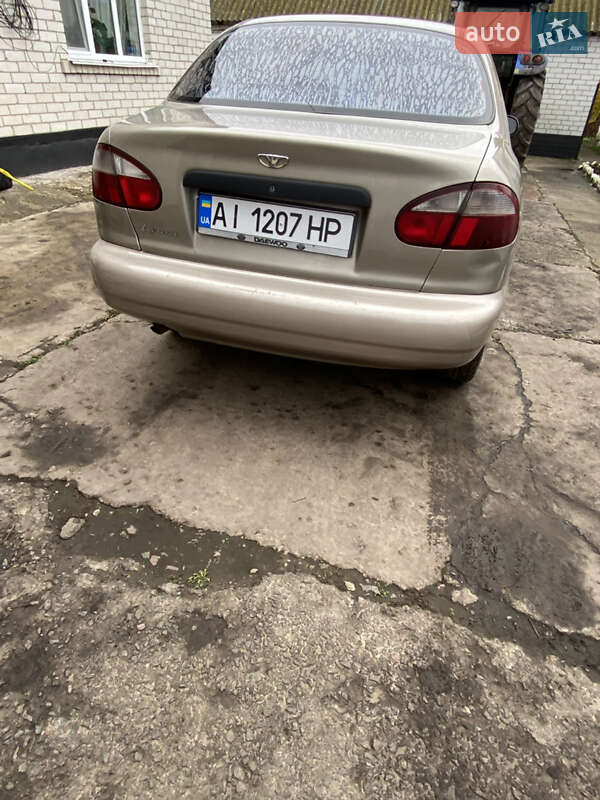 Седан ЗАЗ Lanos 2008 в Березане