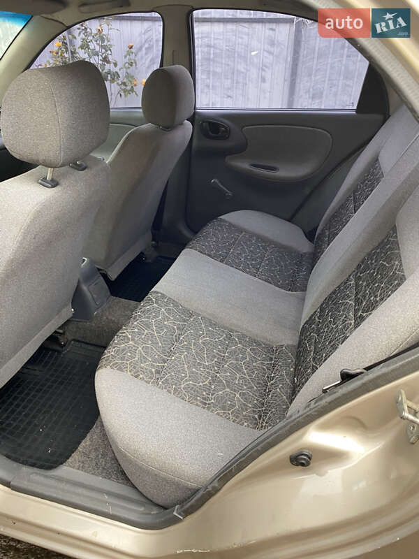 Седан ЗАЗ Lanos 2008 в Березане