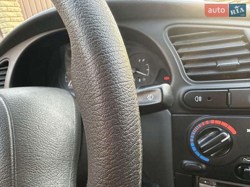 Седан ЗАЗ Lanos 2007 в Змиеве