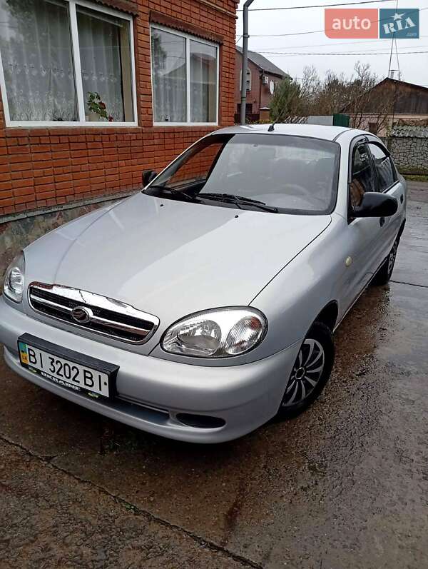 Седан ЗАЗ Lanos 2011 в Полтаве