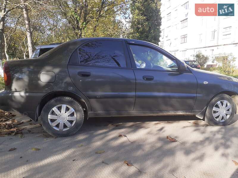 Седан ЗАЗ Lanos 2013 в Дунаївцях