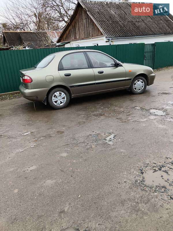 Седан ЗАЗ Lanos 2007 в Шепетівці