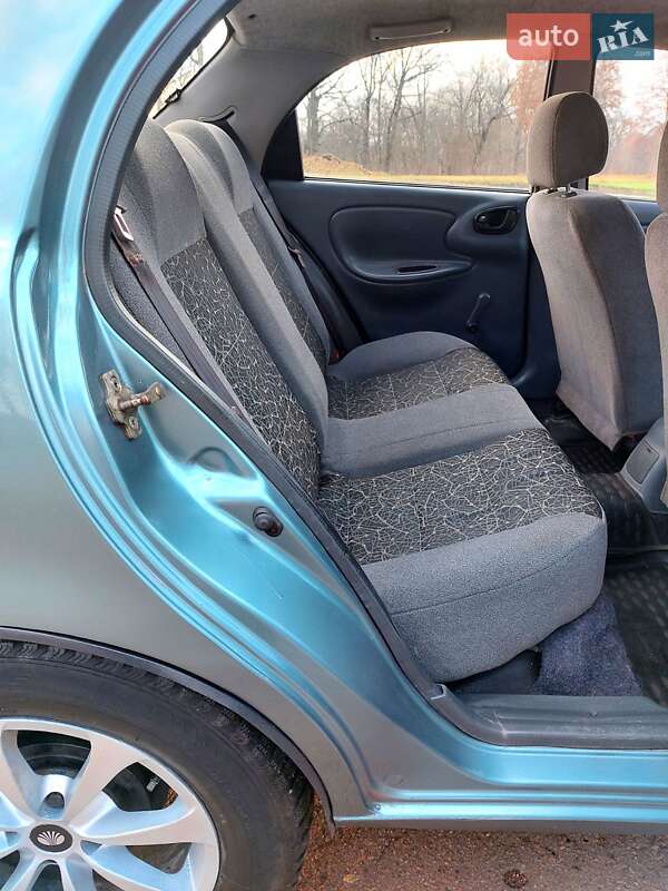 Седан ЗАЗ Lanos 2011 в Тростянце