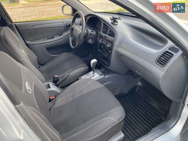 Седан ЗАЗ Lanos 2013 в Николаеве