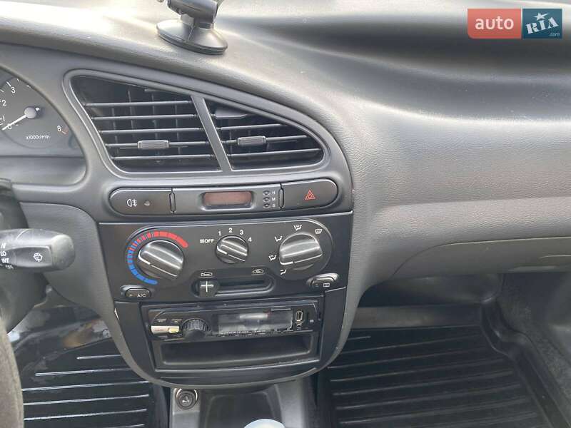 Седан ЗАЗ Lanos 2013 в Николаеве