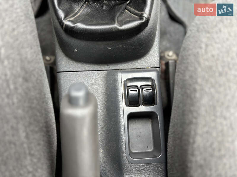 Седан ЗАЗ Lanos 2010 в Киеве