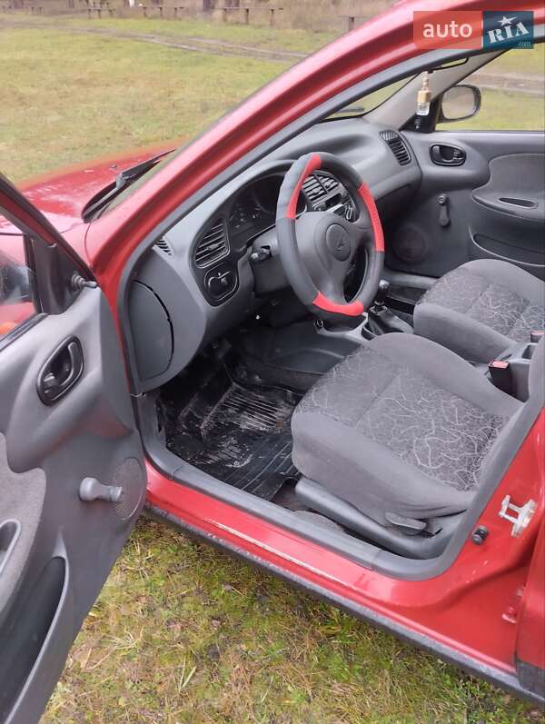 Седан ЗАЗ Lanos 2008 в Краснокутську