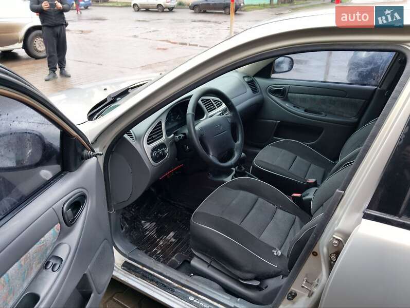 Седан ЗАЗ Lanos 2005 в Врадиевке