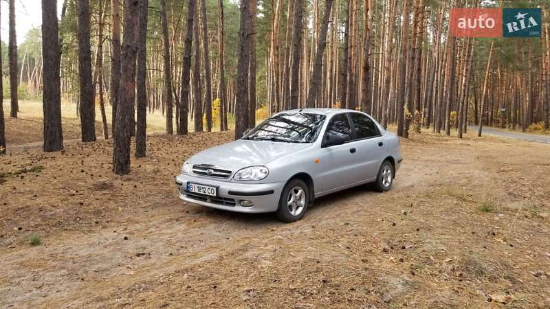 Седан ЗАЗ Lanos 2011 в Полтаве