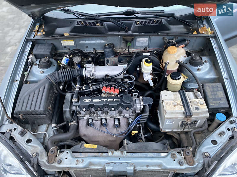 Седан ЗАЗ Lanos 2011 в Днепре