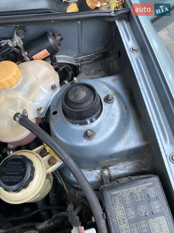 Седан ЗАЗ Lanos 2011 в Днепре