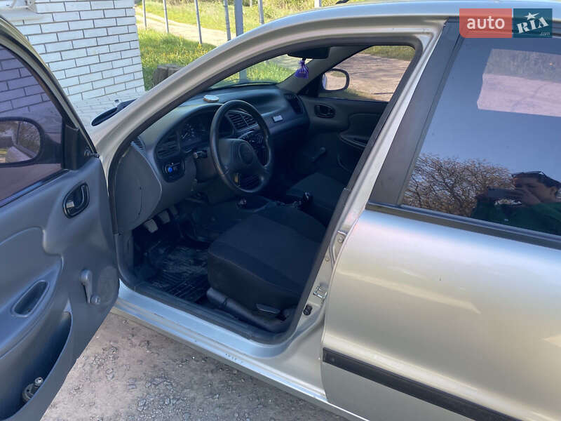 Седан ЗАЗ Lanos 2010 в Вінниці