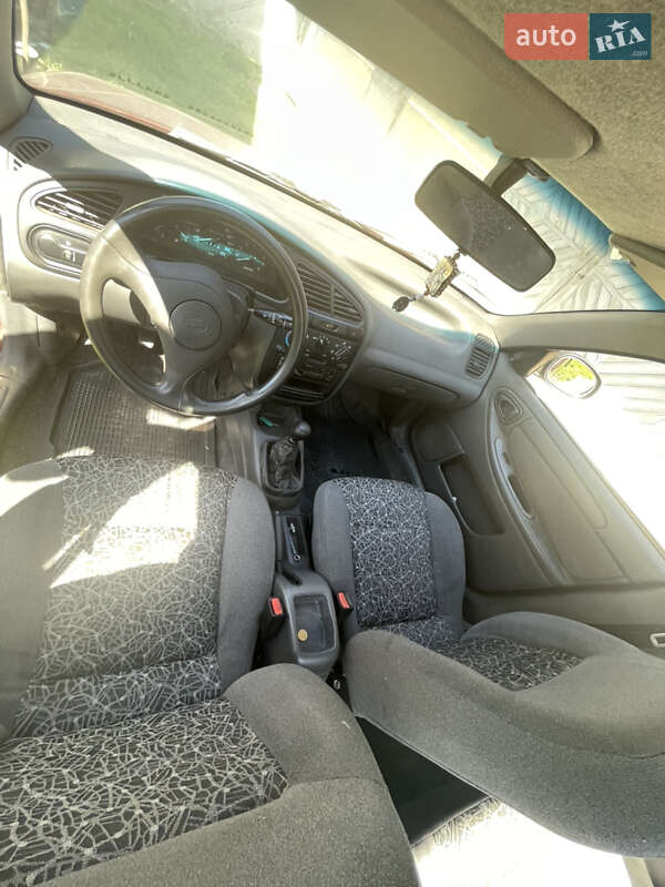 Седан ЗАЗ Lanos 2011 в Калуше