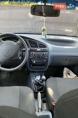 Седан ЗАЗ Lanos 2011 в Сваляве