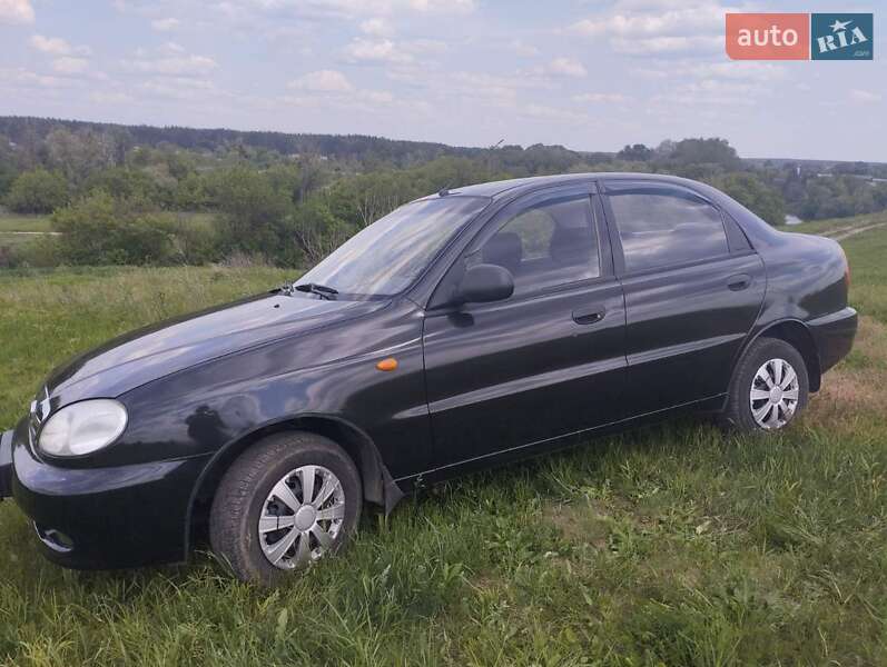 Седан ЗАЗ Lanos 2010 в Харькове