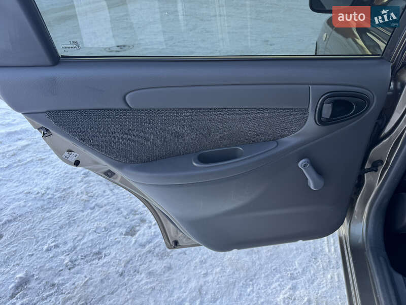 Седан ЗАЗ Lanos 2013 в Києві