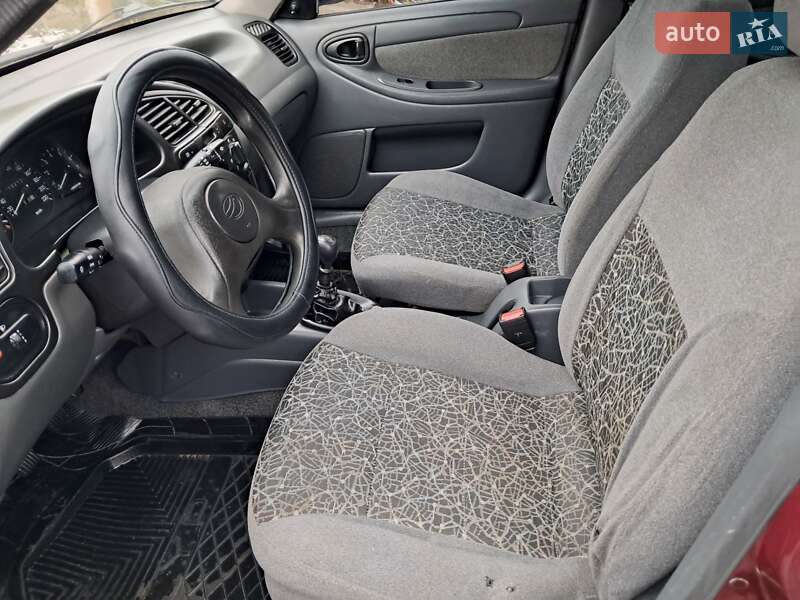 Седан ЗАЗ Lanos 2011 в Могилів-Подільському