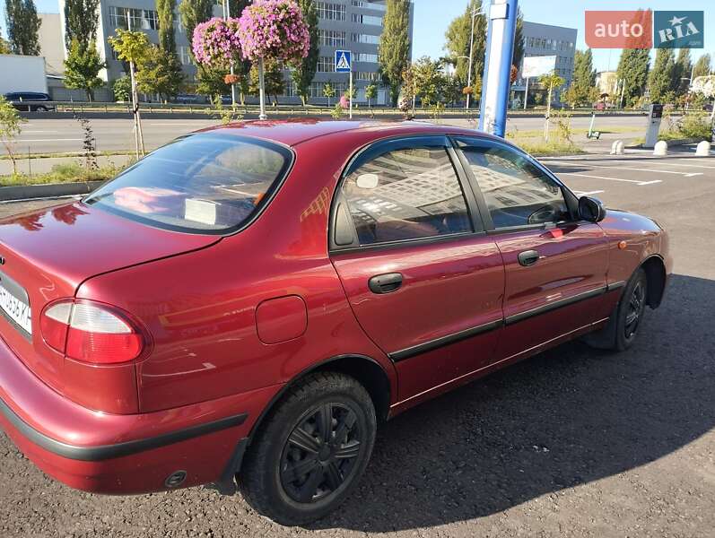 Седан ЗАЗ Lanos 2006 в Первомайске