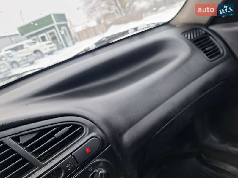 Седан ЗАЗ Lanos 2007 в Черновцах