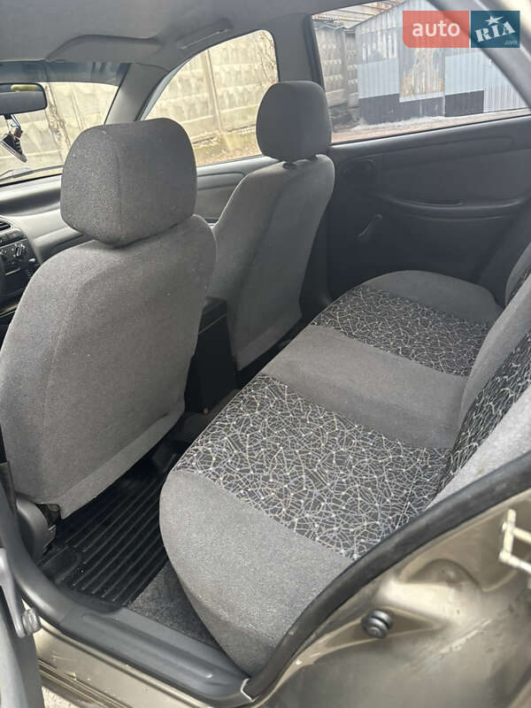 Седан ЗАЗ Lanos 2011 в Киеве