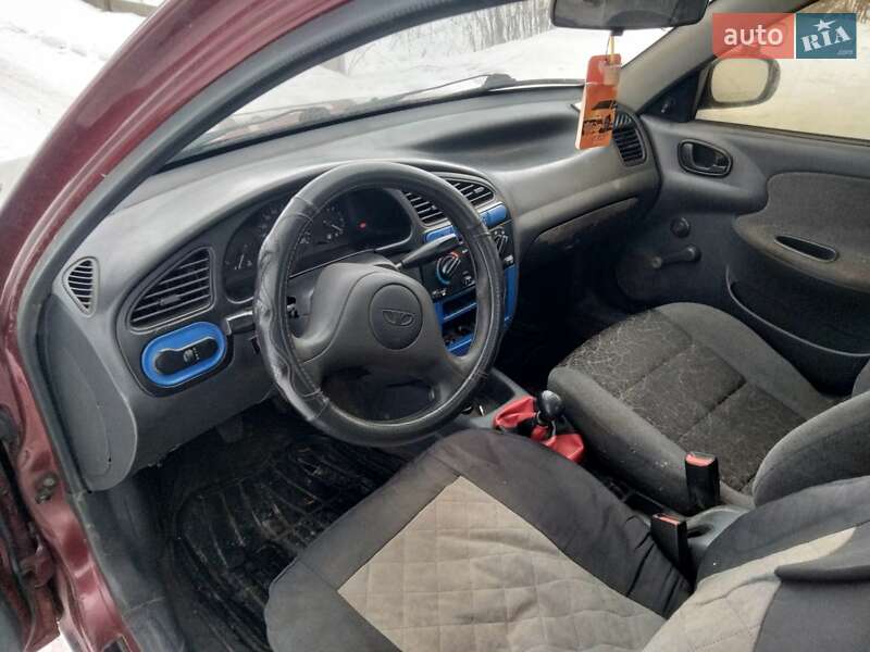 Седан ЗАЗ Lanos 2006 в Мене