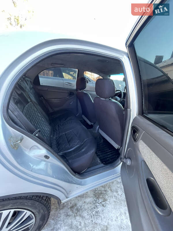 Седан ЗАЗ Lanos 2011 в Славуті