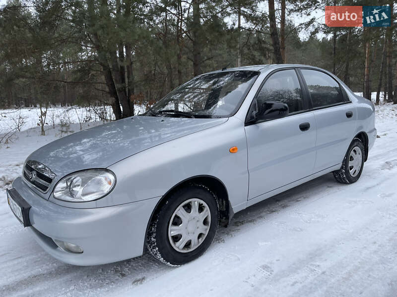 Седан ЗАЗ Lanos 2012 в Славуті