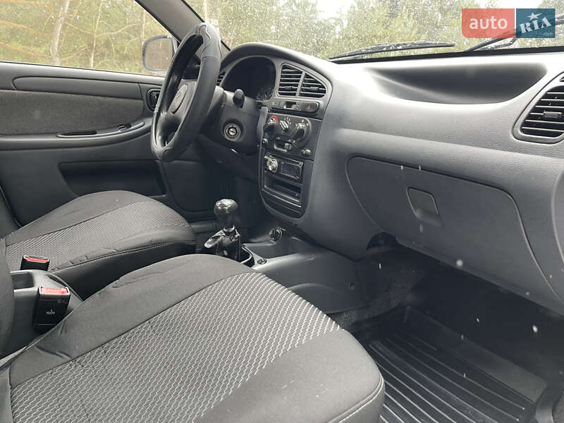 Седан ЗАЗ Lanos 2012 в Славуті