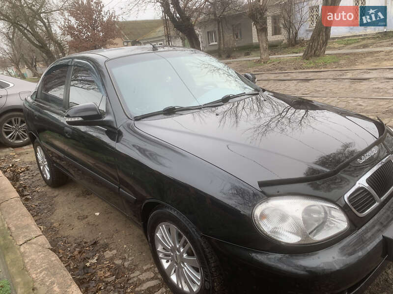 Седан ЗАЗ Lanos 2015 в Новій Одесі