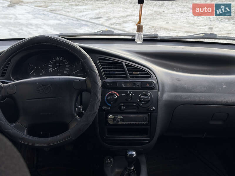 Седан ЗАЗ Lanos 2009 в Днепре