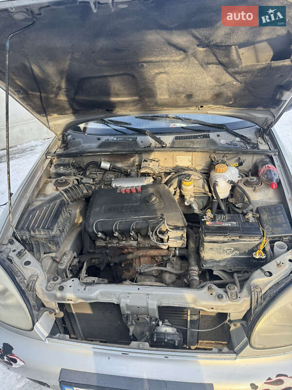 Седан ЗАЗ Lanos 2005 в Тернополе