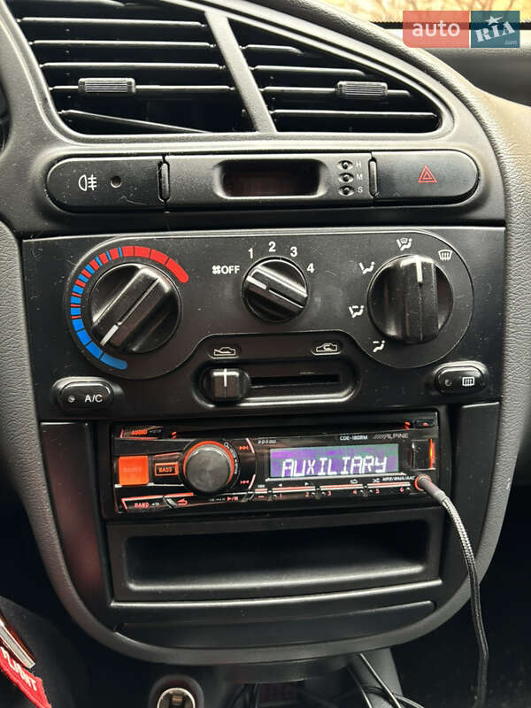 Седан ЗАЗ Lanos 2012 в Одесі