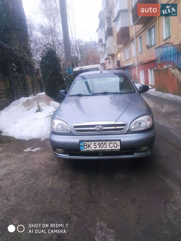 Седан ЗАЗ Lanos 2010 в Рівному