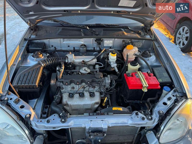 Седан ЗАЗ Lanos 2010 в Киеве