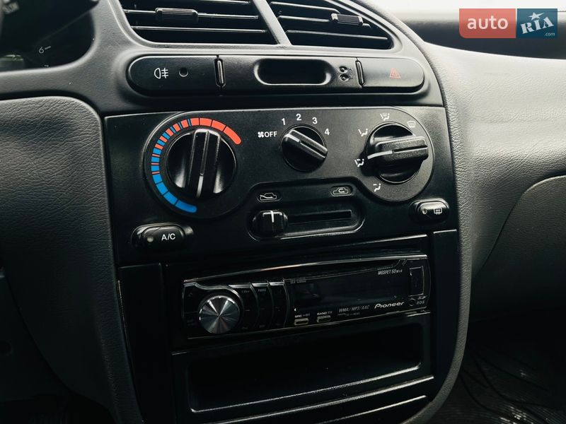 Седан ЗАЗ Lanos 2010 в Харкові