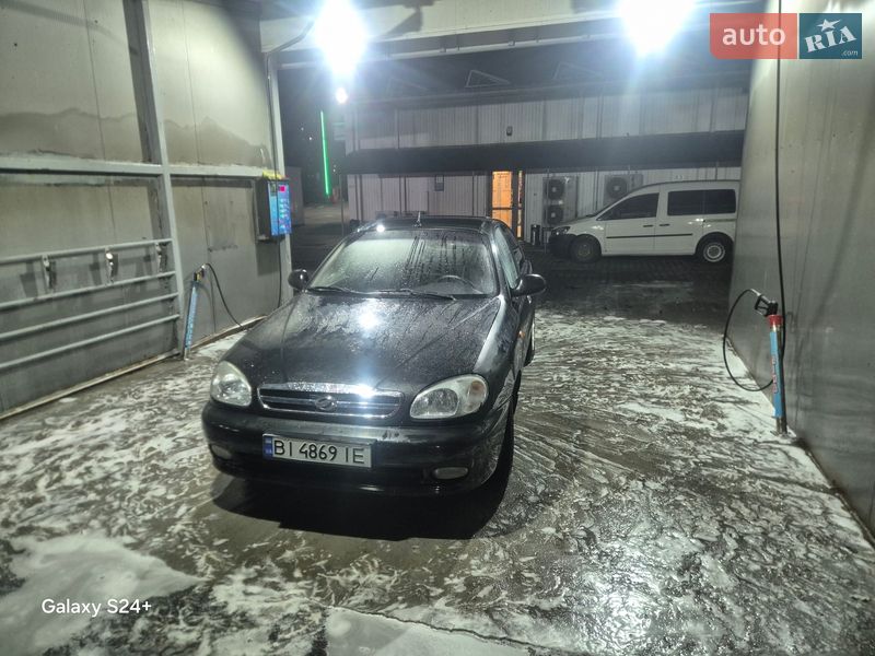 Седан ЗАЗ Lanos 2010 в Киеве