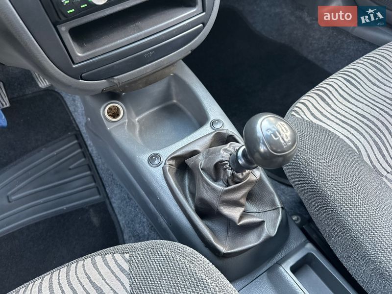 Седан ЗАЗ Lanos 2012 в Києві фото 48 Седан ЗАЗ Lanos 2012 в Києві