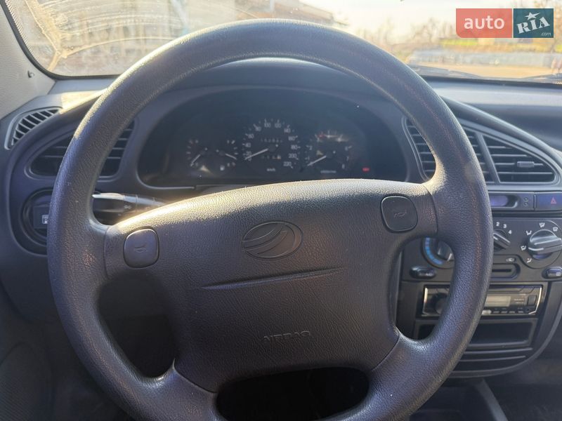 Седан ЗАЗ Lanos 2014 в Кривом Роге