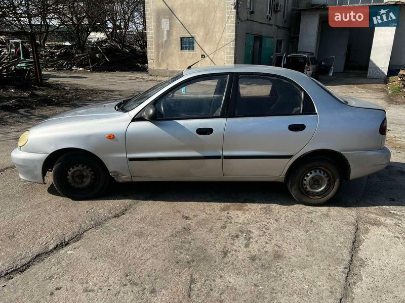 Седан ЗАЗ Lanos 2010 в Одессе