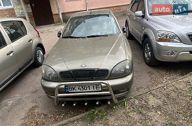 Седан ЗАЗ Lanos 2005 в Ровно