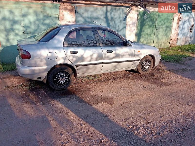 Седан ЗАЗ Lanos 2008 в Кривом Роге