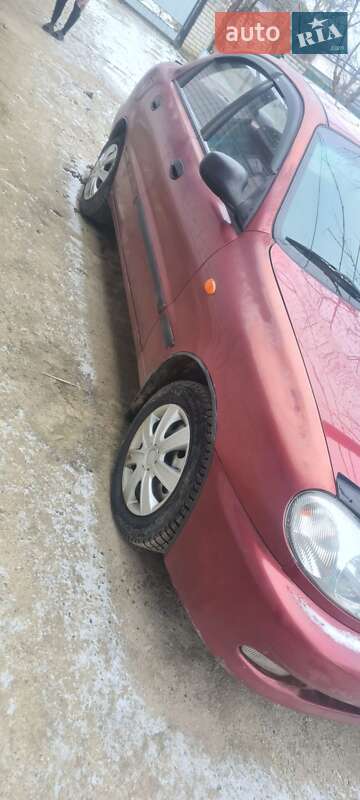 Седан ЗАЗ Sens 2004 в Тростянці