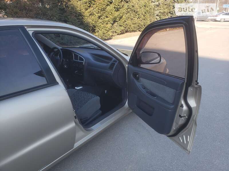 Седан ЗАЗ Sens 2011 в Тернополі