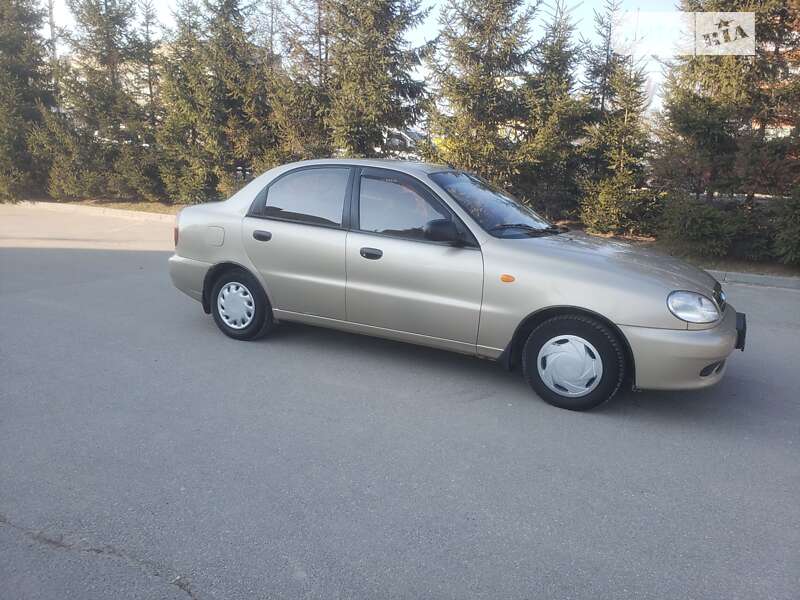 Седан ЗАЗ Sens 2011 в Тернополі